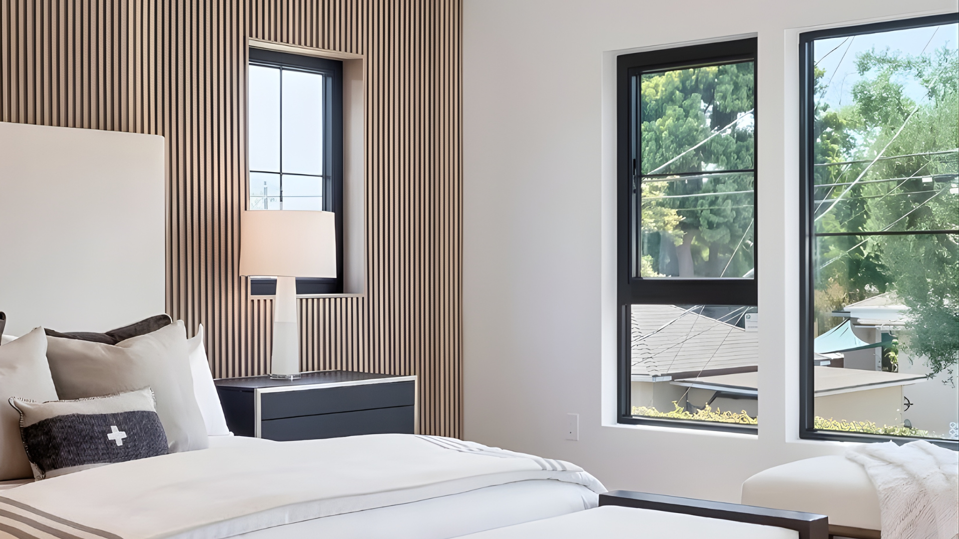 VLX 500 Single & Double Hung Window in Los Angeles, CA | Juniper Windows & Doors - detail 4